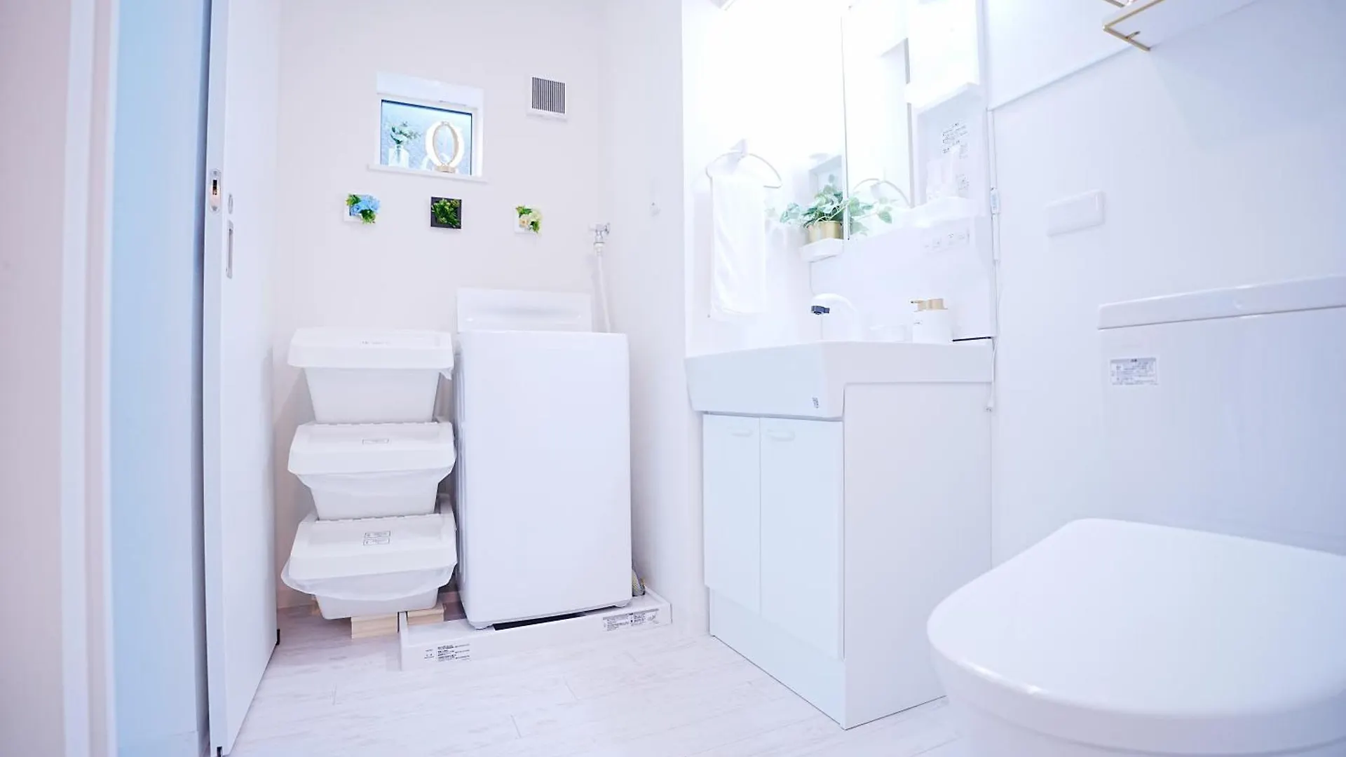 Sirohouse Apartment Tokyo 0*,  Japan
